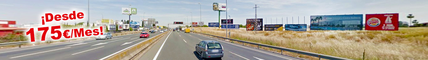 Autopista de entrada a Sevilla llena de Vallas publicitarias
